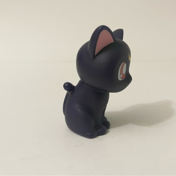 Sailor Moon Mini Luna Figure Guardian Cat 2.5” Tall - Picture 3 of 11